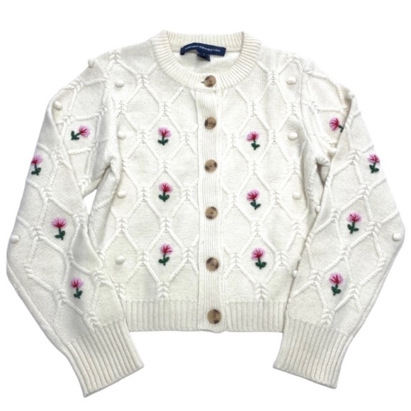FRENCH Connection Kinsley Floral Embroidered Lambswool Cardigan in Vanilla Cream - Picture 8 of 12